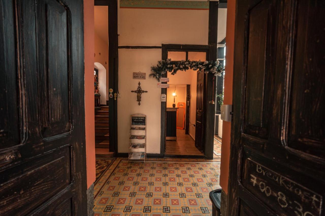 Villa Bonita Hostel Ріобамба Екстер'єр фото