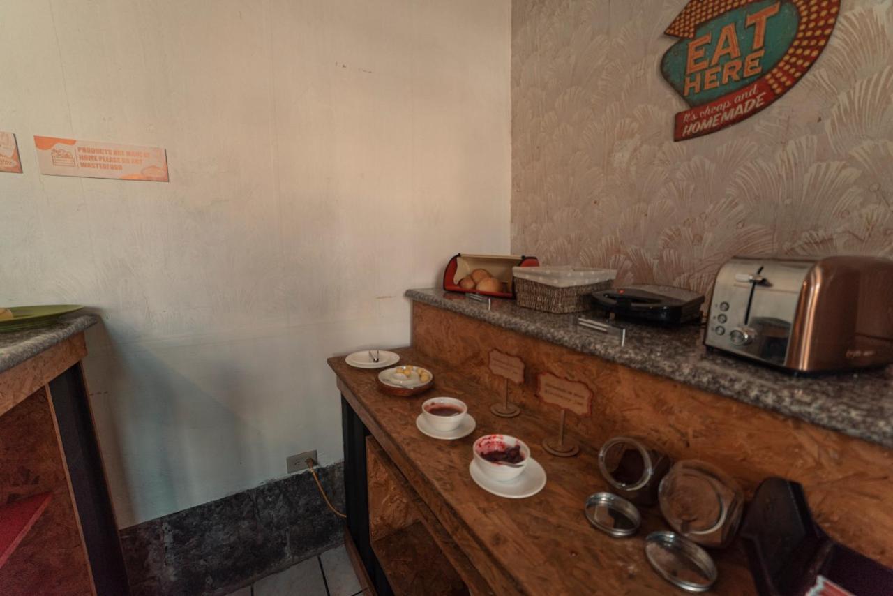 Villa Bonita Hostel Ріобамба Екстер'єр фото