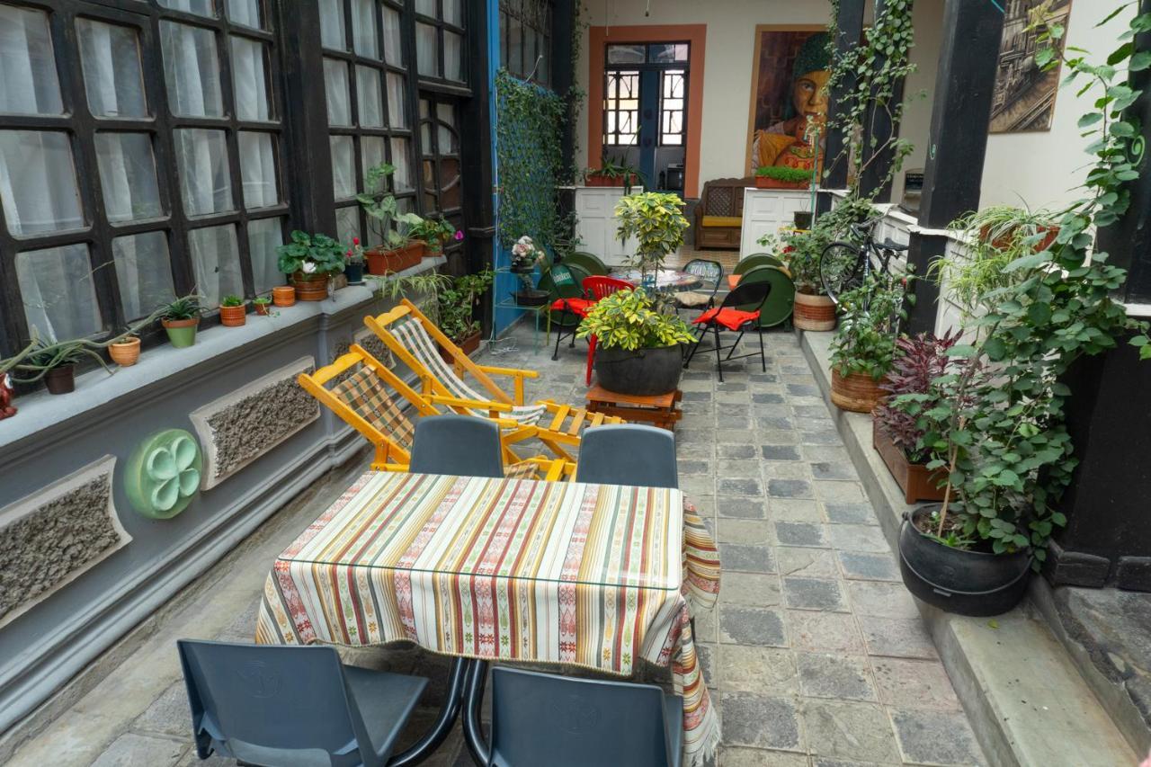 Villa Bonita Hostel Ріобамба Екстер'єр фото