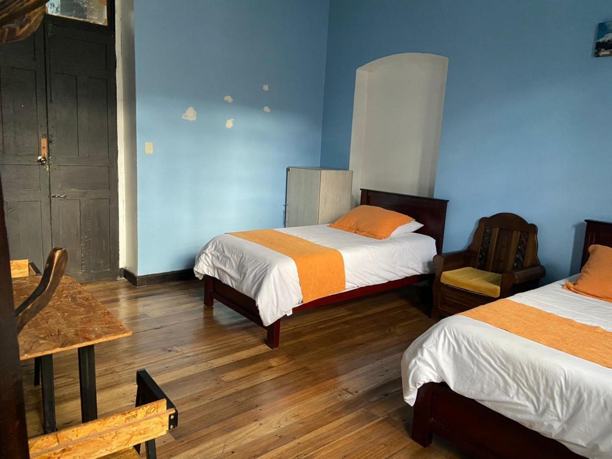 Villa Bonita Hostel Ріобамба Екстер'єр фото